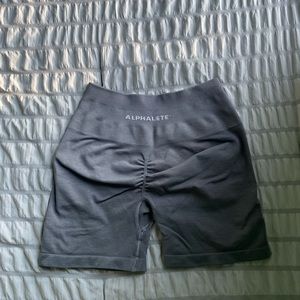Alphalete Amplify short 4.5”